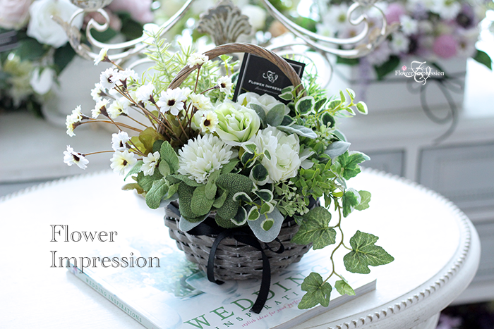 夏の花バスケットアレンジ 花 寄せ植え 夏の花 ピンクと白の花のバスケットアレンジメント